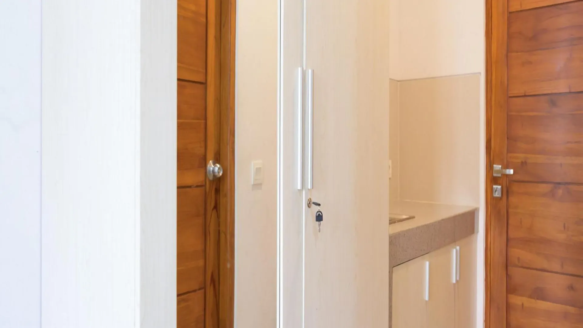 Reddoorz Plus At Kencana Residence Jimbaran 0*, Jimbaran (Bali)